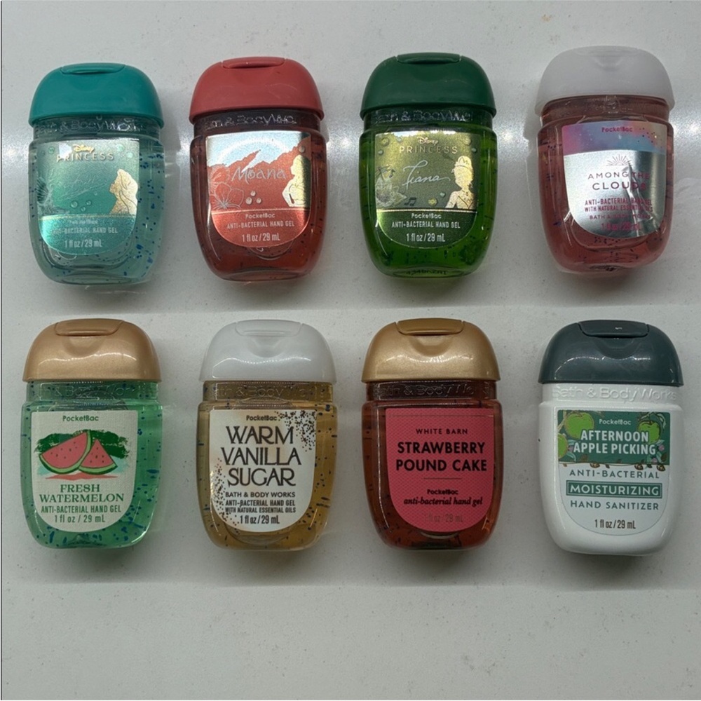NWT! BBW Hand Sanitizer Collection comes w/ 8